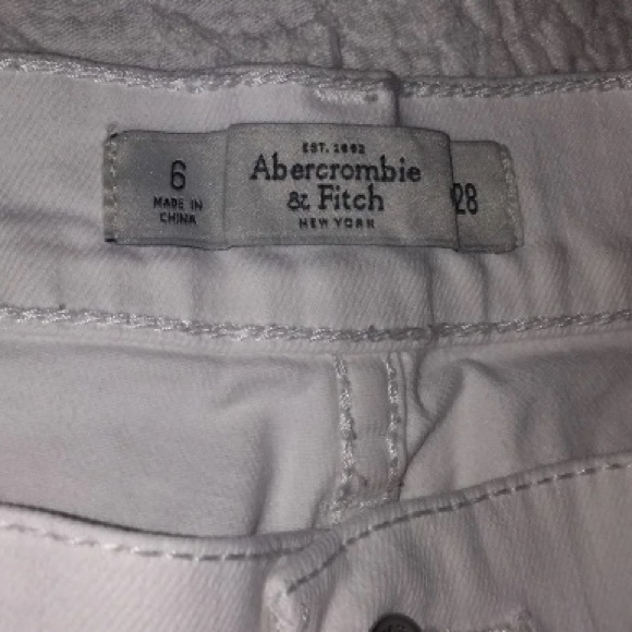 Shorts - A&F - Picture 3 of 3